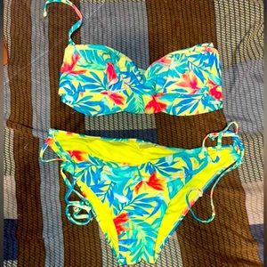 Bikini - Size L - Bright florals
